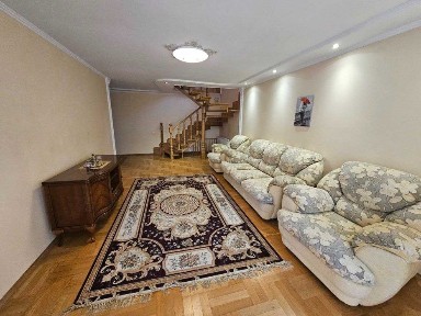 Оренда трикімнатної квартири 350$ вул. Тарнавського