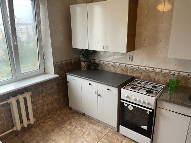 Київ, Святошинський, Ирпенская 70