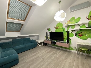 Київ, Дніпровський, вулиця Регенераторна 4