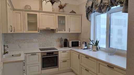 Киев, Евгения Коновальца ул., 44А