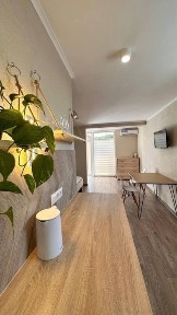 Стильний апартамент 10хв пішки до басейнів