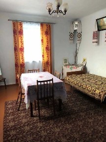 Довгострокова оренда будинку в селі Милятин