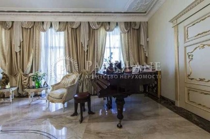 Продаж 5-кім Жилянська 7 Центр Саксаганського В. Васильківська