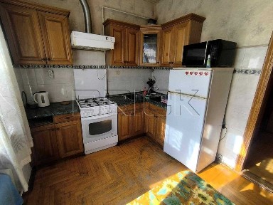 Квартира в Голосієвському районі, Лаболаторна вул !