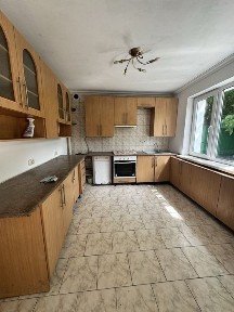 Продам будинок на залізничному селищі