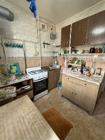 Продаж 2-х кімнатоюної квариири на площі Миру