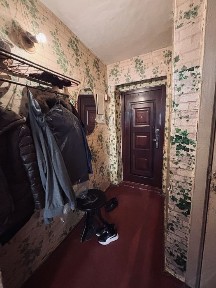 Продаж двохкімнатної квартири на Половках