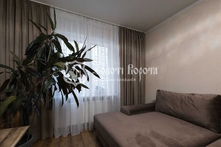 Продажа 3-комнатной квартиры 101.7 м², Балтийский пер., 3