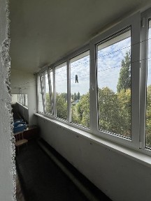 Квартира 3 кімнатна. Кібенка 1. 4 поверх