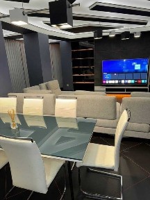 Сдам эксклюзивную 3х-комнатную VIP-квартиру на пр. Гагарина, центр