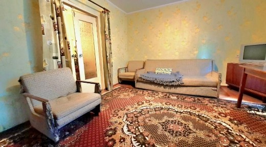 Сдам 2 комнатную Левый берег. Сдам 2 комнатную ул Каруны