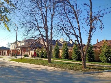 Таунхауз 116 м кв с участком 1 сотка, террасой и парковкой.