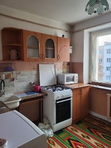 Здам 1 но кімнатну квартиру вул. Київська 28