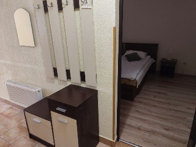 DOBA - 2кім Центр, 3-4 місця. Завжди тепла !