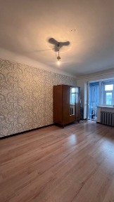Продаж 1-но кімн. квартири вул. Першотравнева
