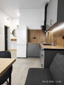 Київська область, Вишневе