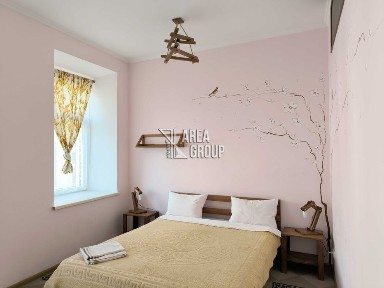 Оренда просторої 2-кімнатної квартири в Старому місті