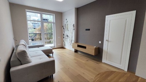 Продажа 2х комнатная. Пространство. новый ремонт