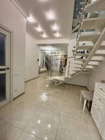 3-х уровневая квартира возле Парка Победы/Говорова