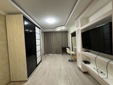 Продам 2 кімнатну квартиру