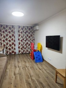 Робоча вулиця, мікрорайон Робоча, район Чечелівський, Дніпро, вул. Робоча 75 • ID 33615697