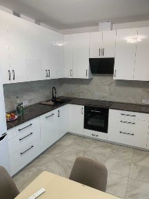 Довготривала оренда 2кім. кв вул. Зелена (р-н. Дністерської)