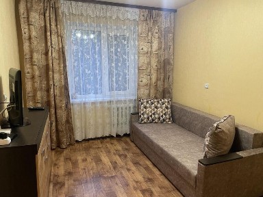 Оренда 2-к квартири вул. Польська, 3