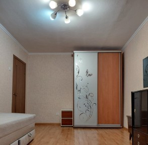 Продажа 1-комнатной квартиры 30 м², Ильфа и Петрова ул.