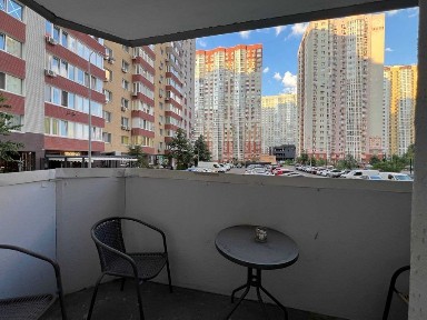 Київ, Дарницький, Гмирі Бориса 14-б