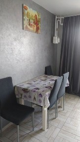 Подобова оренда 1 кімнатної квартири. Поблизу центра