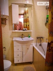 Здам подобово 2к квартиру на вул. Запорізька 2 • ID 25968348