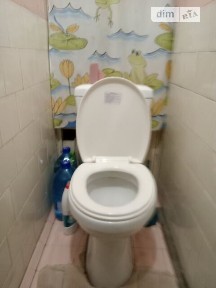 Здам в оренду кімнату на вул. Академіка Булаховського 28 довгостроково • ID 26115383