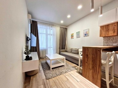 Оренда 1к+ кухня-вітальня в новому будинку! 5 хв. від метро Печерська!