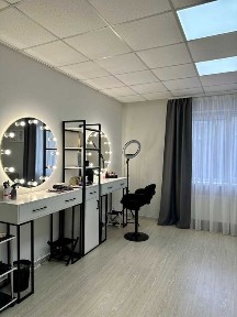 Оренда робочого місця в студії