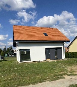 продаж будинку 135м2 з ремонтом під чистову