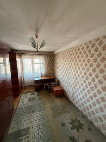Продаж 3-к квартири ст. метро Печерськ (63м2)