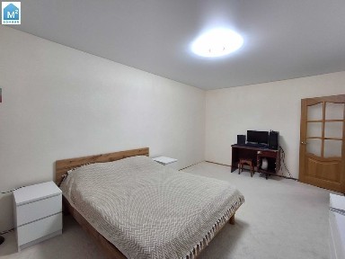 Продаж 3 кім. кв. вул. Новаторів, 22В, держпрограми