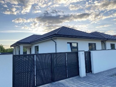 Продаж Американки Компотний район вул. Загорська м. Ужгород Нікітіна