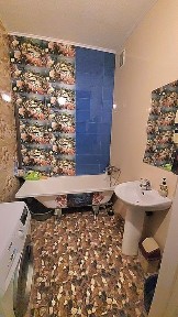 l Продається двокімнатна квартира в Нагірній частині міста