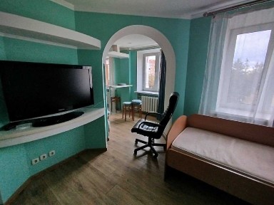 Терміново! Продам 3/х кімнатну квартиру на Подолі