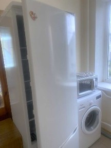 Новий Ремонт! Будинок з окремим входом. Р-н. Червоний Шлях. Центр 9хв.