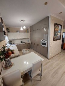 Элитная 3к сталинка в центре