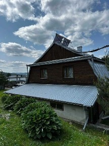 Продається діюча Вілла + земля, у курортному місті Східниця!