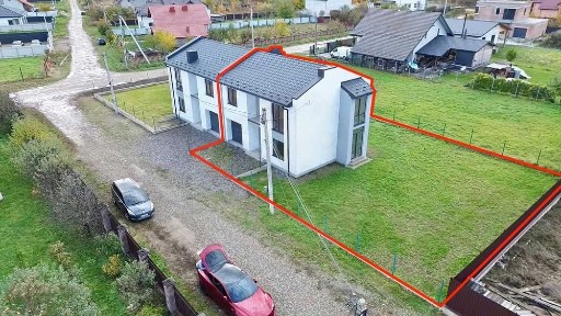 ПРОДАЄТЬСЯ КОТЕДЖ у с. Добряни, вул. Б. Хмельницького!