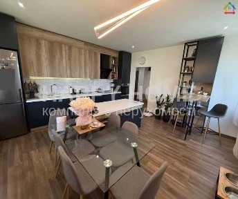 Продаж будинку 388 м2, 12 сотих, ремонт, техніка, м. Дубляни