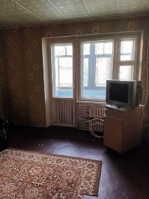 Продається 1 кімнатна квартира.