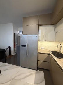 Власник. Здам 2-х-поверхову квартиру з терасою на Прорізній