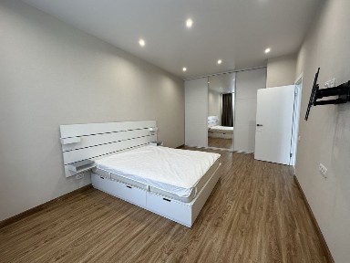 Одеса, Приморський, вулиця Каманіна 16