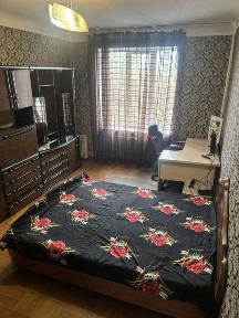 Реальная! Сдам 2х кв. Сталинка, в центре, со своим ПАРКОМЕСТОМ во дворе