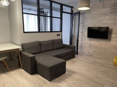 ЖК <a href='/newbuilding/1431/view/zk-iskrinskii'>Искринский</a>. Ремонт. Мебель. Техника. Рядом метро. Отл. Вариант.